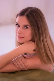 Katia Klein como: Violeta