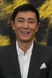 Katsuya Tomita como: Ozawa