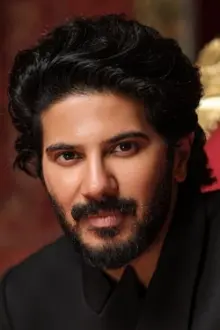 Dulquer Salmaan como: Avinash