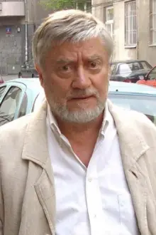 Janusz Michałowski como: Michał Pietruszka, brat Szymona