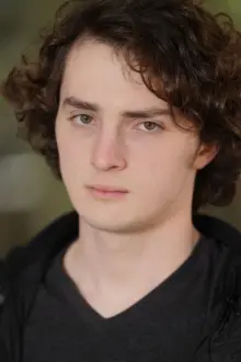 Toby Nichols como: Dub the Soldier