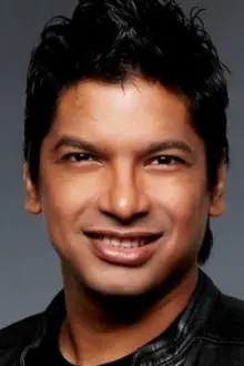 Shaan como: Himself - Judge