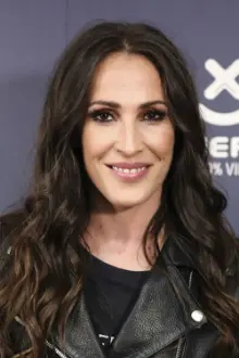 Malú como: Ela mesma