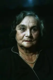 Helena Kowalczykowa como: Józef's grandmother