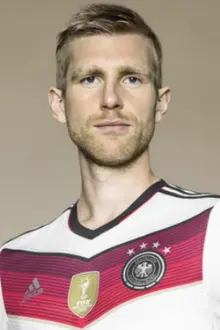 Per Mertesacker como: 