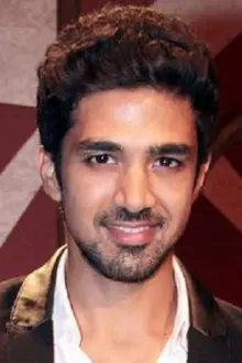 Saqib Saleem como: Avinash