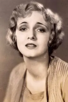 Lucille Powers como: Olive Smith