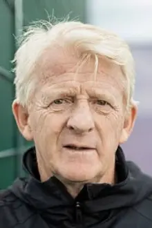 Gordon Strachan como: Ele mesmo