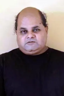 Sunil Sukhada como: 