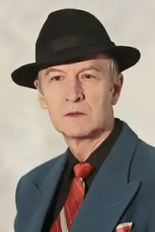 Vasile Mentzel como: mister Mateescu