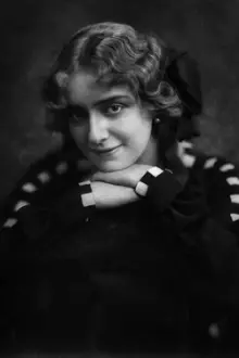 Lotte Neumann como: Helene von Dorp