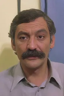 Savaş Yurttaş como: Ahmet