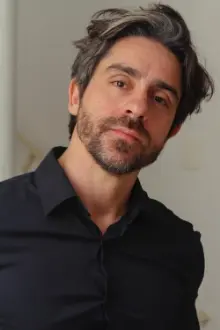 Felipe Abib como: Fernando