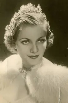 Betty Burgess como: June Wray