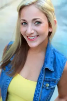 Sarah Kathleen Rosen como: Taylor Pershing