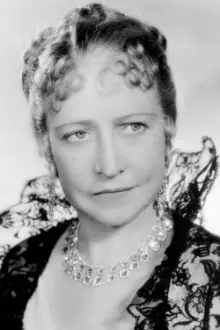 Georgia Caine como: Mrs. Peyton