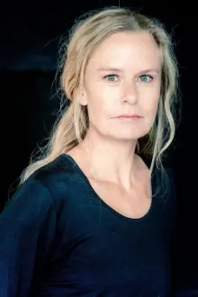 Susanne Lüning como: Gisela Herholz