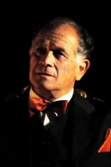 Giorgio Algranti como: Renato