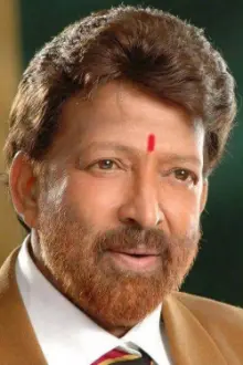 Vishnuvardhan como: Hoovaiah