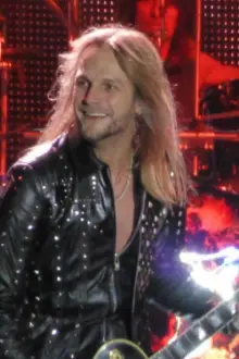 Richie Faulkner como: Self - Guitars