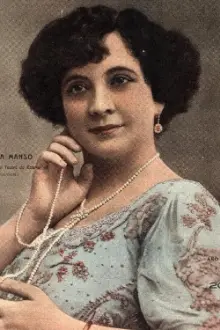 Juana Mansó como: Tía abuela