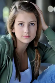 Julia Krombach como: Sophie