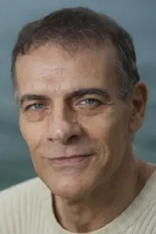 Mário Gomes como: 