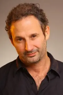 David Masajnik como: Amadeo (voice)