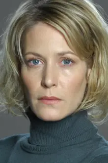 Stephanie Japp como: Eva Verhoven