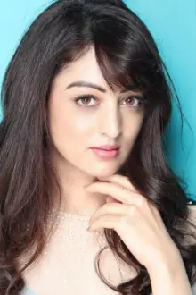 Sandeepa Dhar como: 