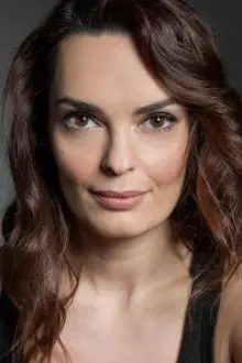 Melânia Gomes como: Carla