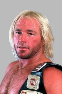 Steve Keirn como: Skinner