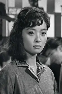 Reiko Sasamori como: Chiaki