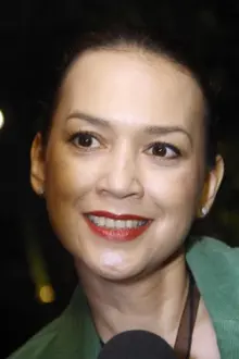 Ira Wibowo como: Dilan's Mother