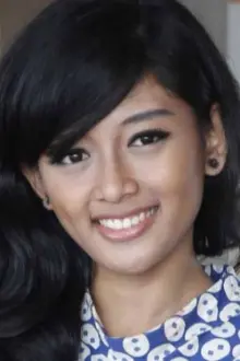 Annisa Hertami como: Nining