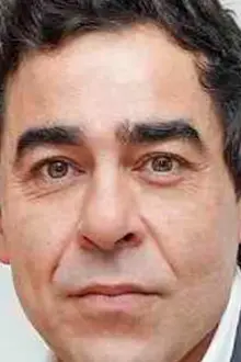 Pablo Chiapella como: Amador Rivas