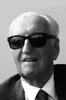 Enzo Ferrari como: Self (archive footage)