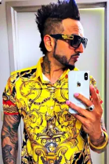 Jazzy B como: Goli