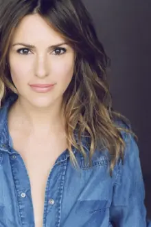 Elizabeth Hendrickson como: 