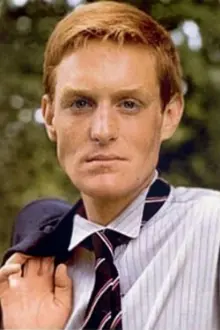 Mark Strickson como: Vislor Turlough