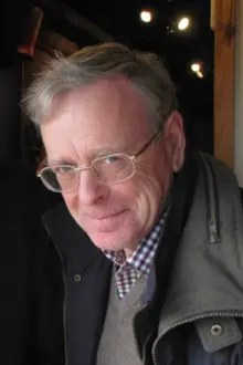 John Leeson como: K-9 (Voice)