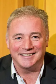 Ally McCoist como: 