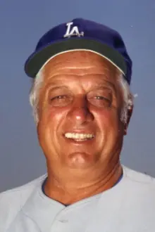 Tommy Lasorda como: 