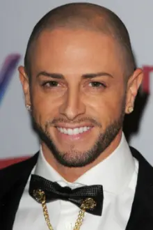 Brian Friedman como: Band Member (video interlude)