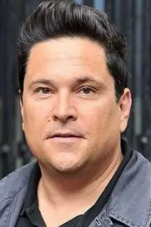 Dom Joly como: 