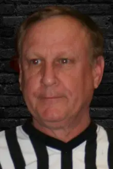 Earl Hebner como: 