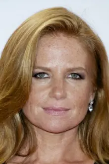 Patsy Palmer como: 