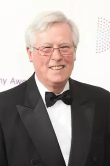 John Craven como: 