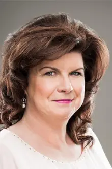 Elaine C. Smith como: 