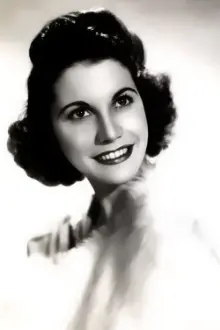 Maxene Andrews como: Maxene